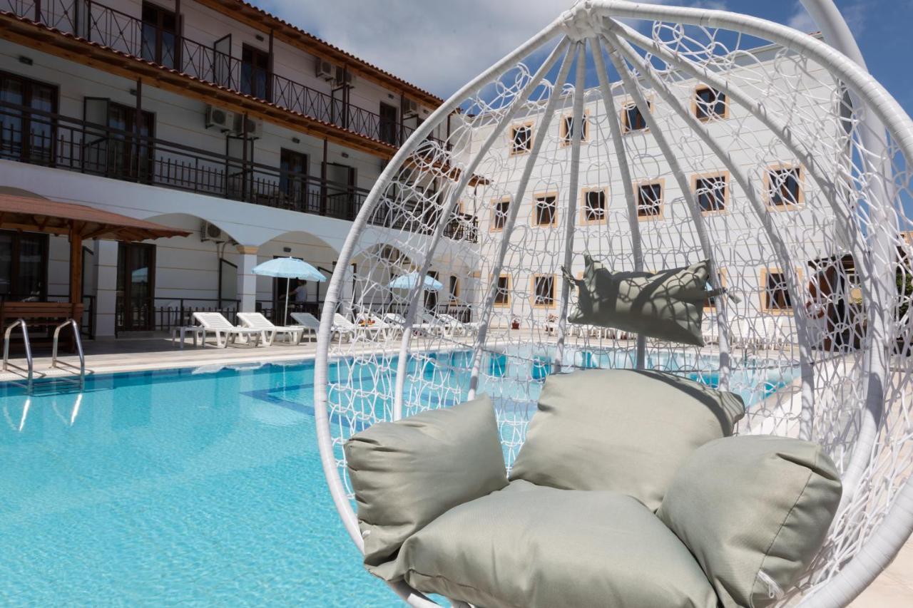 Lefkimi Hotel Kavos Exterior photo