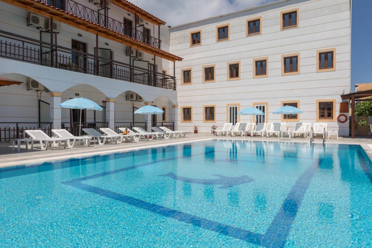 Lefkimi Hotel Kavos Exterior photo