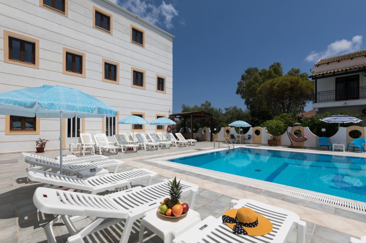 Lefkimi Hotel Kavos Exterior photo