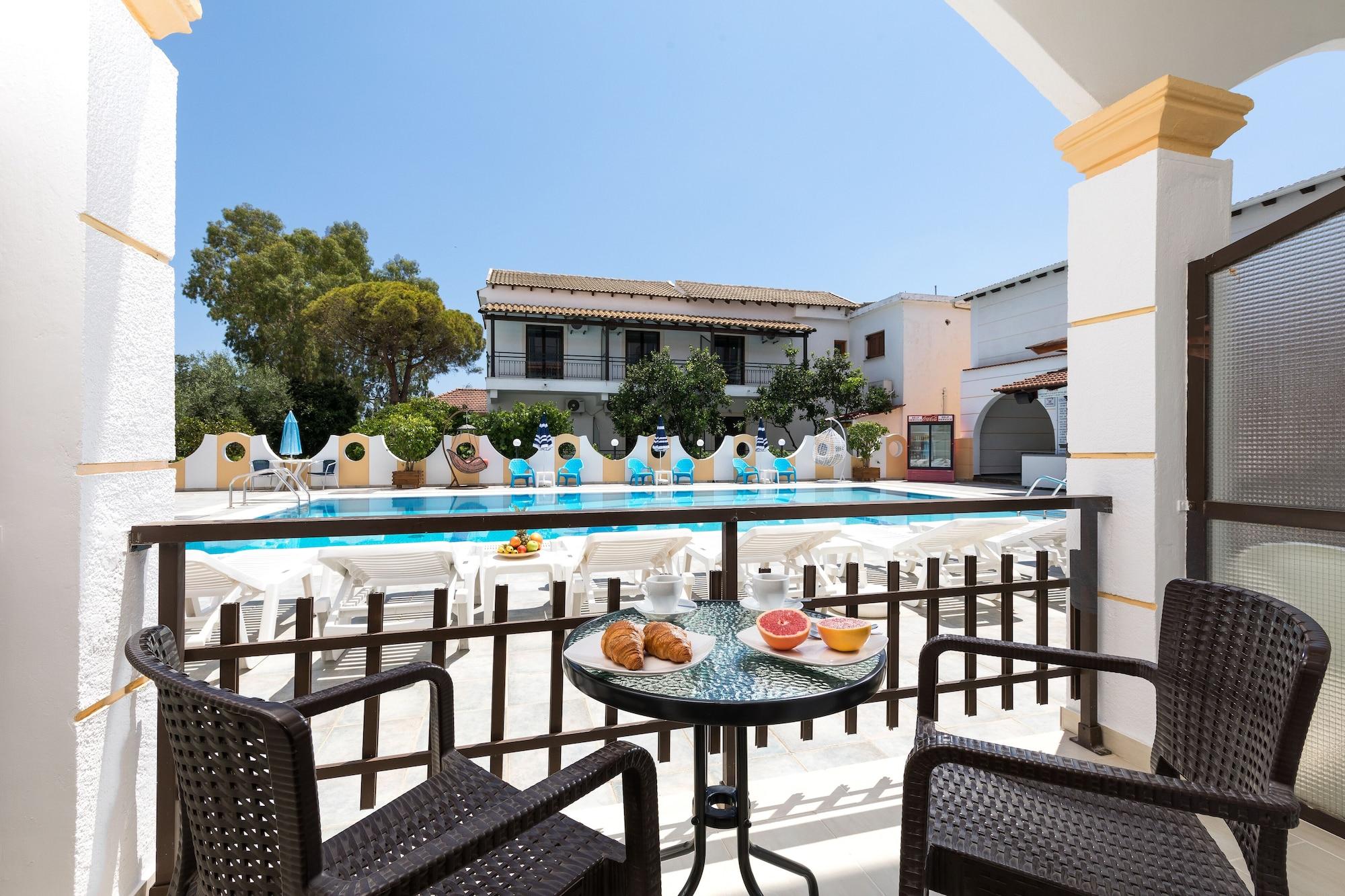 Lefkimi Hotel Kavos Exterior photo
